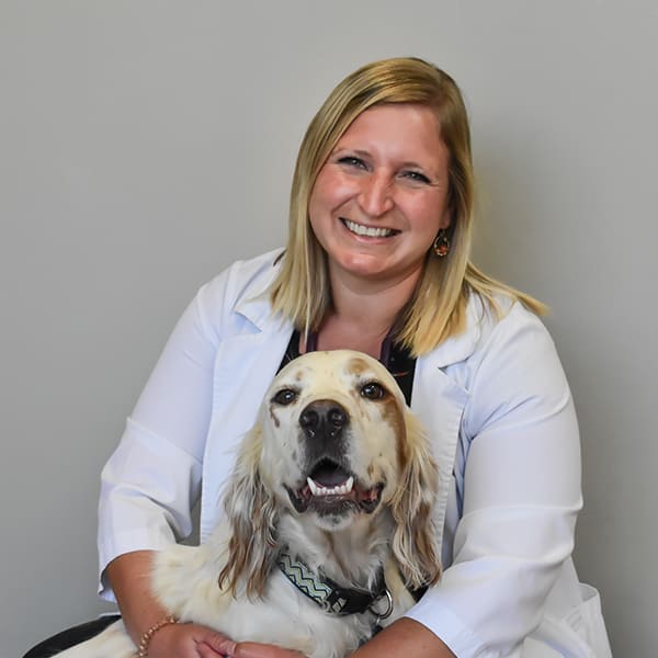Dr. Chelsea Woiwood, Ankeny Veterinarian